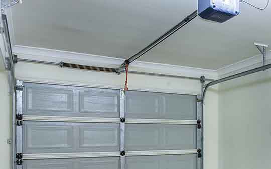 Garage Door ins Pasadena
